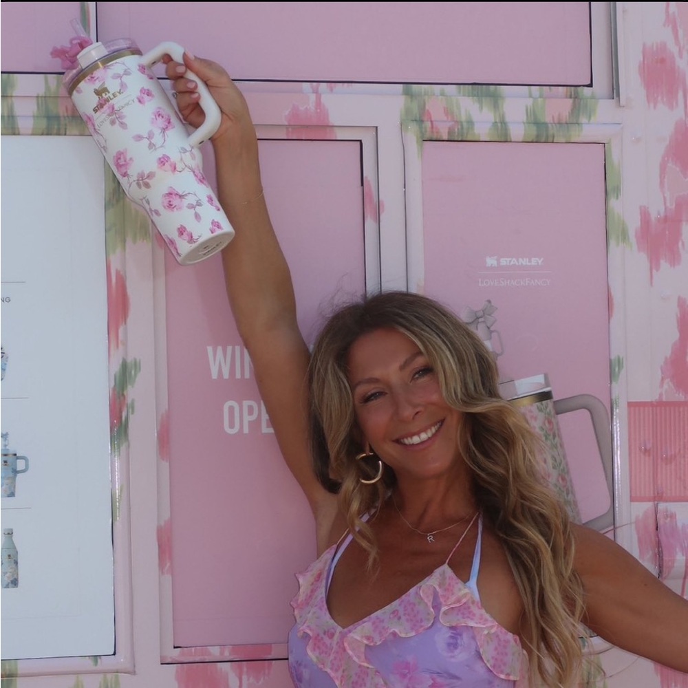 LOVESHACKFANCY STANLEY 40oz Cup in Rosa Founder Favorite